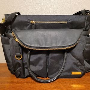 Skip Hop Chelsea Diaper Bag NWOT